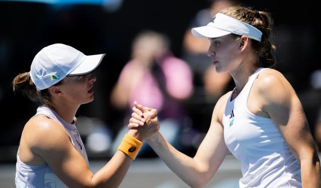 新葡萄8883官网-斯瓦泰克发球已成致命软肋 心态急需按下重启键