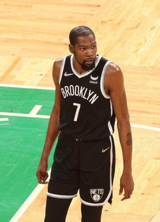 新葡萄8883官网-【复盘】绿军如何防出KD最铁半场？他要怎么调整？